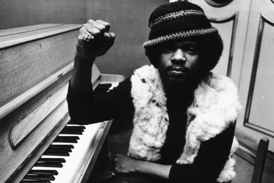 Billy Preston: La Trayectoria Musical de un Genio del Teclado que Brilló en la Industria