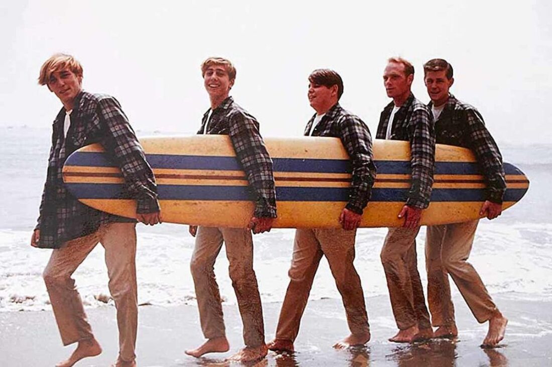 ¡El Aniversario 60 de “Surfer Girl” de The Beach Boys!